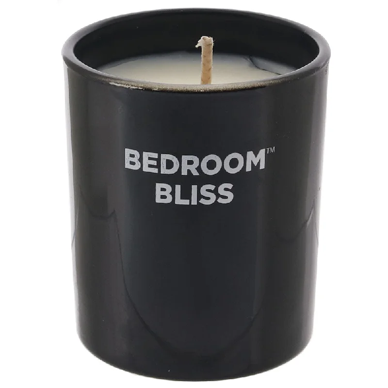 Bedroom Bliss Lover's Massage Candle in Vanilla